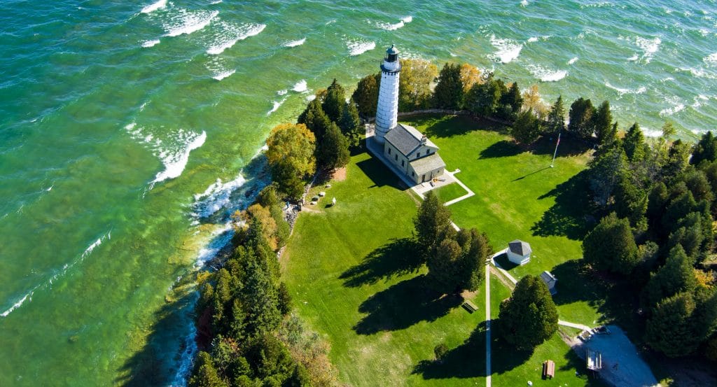10 Idyllic Destinations For Day Trips And Weekend Getaways Outside Of Chicago