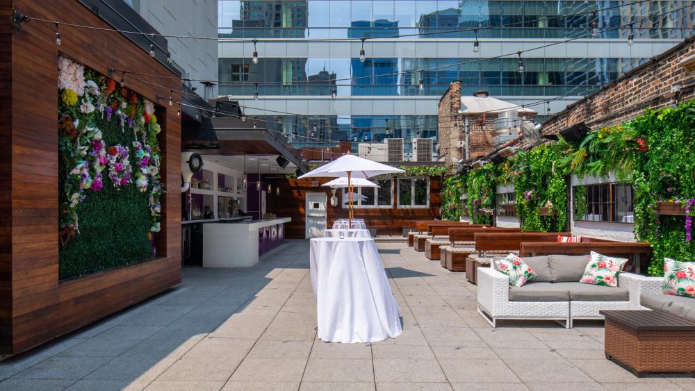 This Rooftop Yoga Class In River North Has A Bottomless Mimosa Brunch