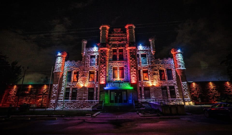The Old Joliet Prison’s Terrifying Haunted House Experience Reawakens Next Week