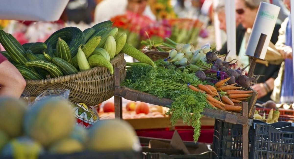 The Chicago City Farmers Markets Are Officially Back