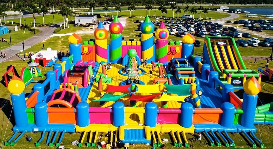 The World’s Biggest Bounce House Will Spring Up In Chicago This Weekend