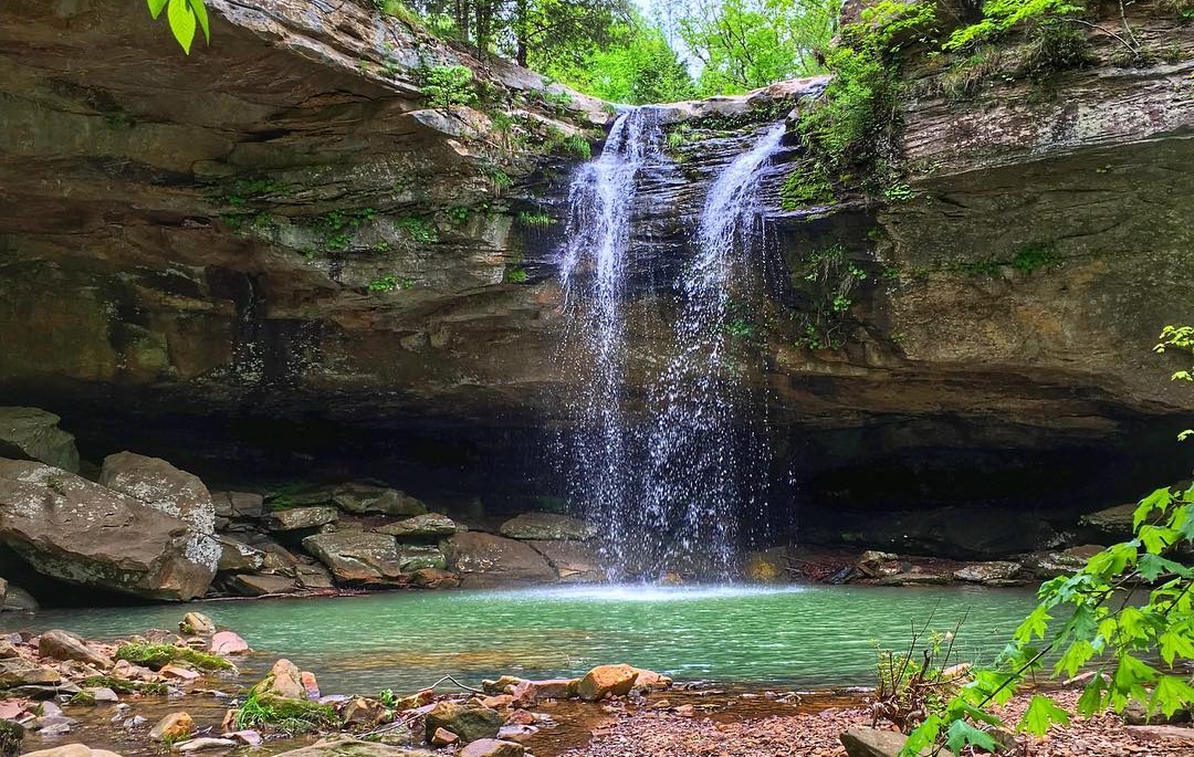 Image of Bork Falls in Ferne Clyffe State Park located a few hours from Chicago