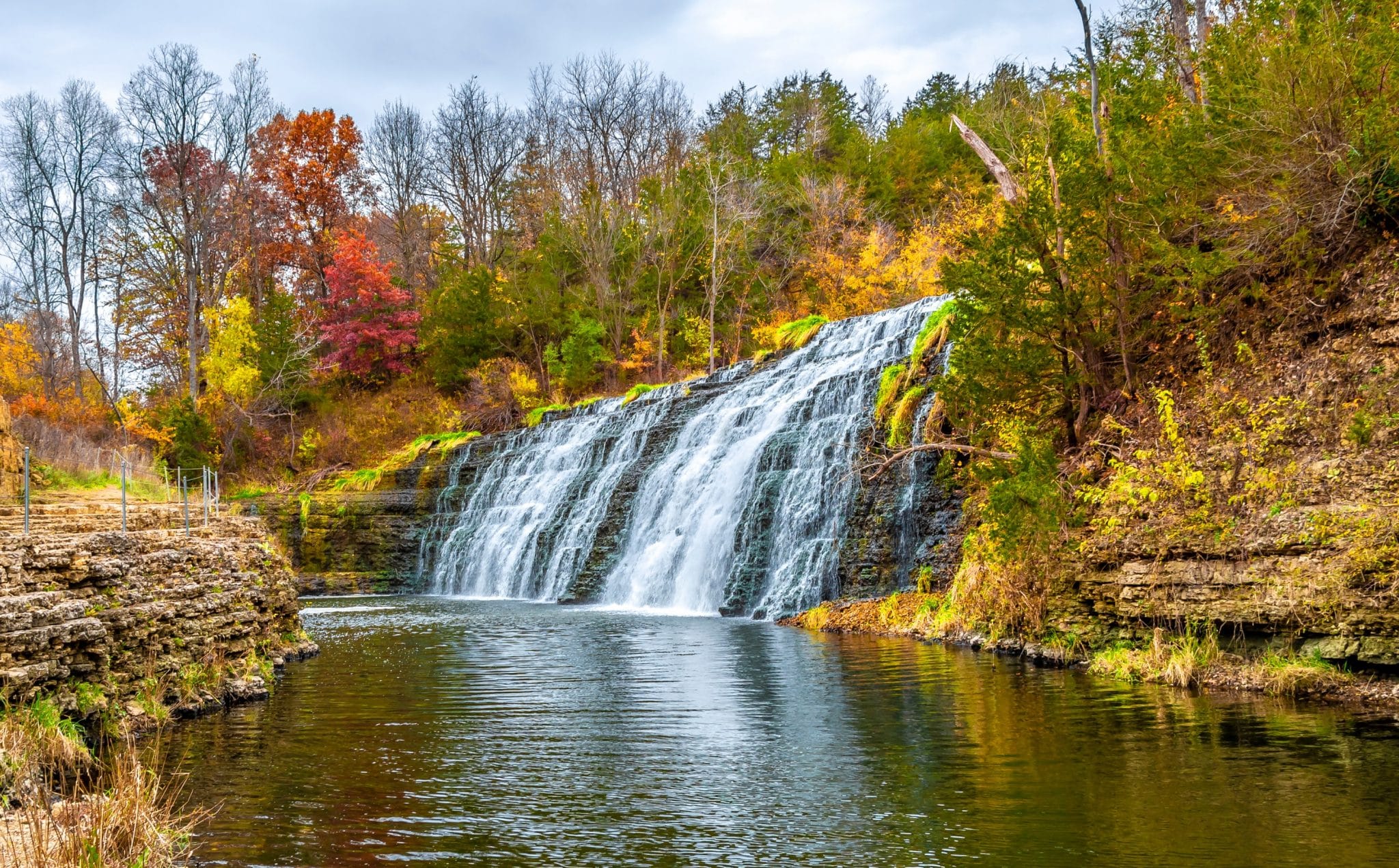 Image of the Thunder Bay Falls located in Galena near Chicago