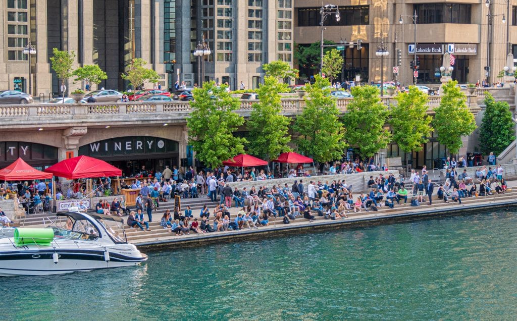 30 Exciting Bucket List Ideas For The Perfect Chicago Summer