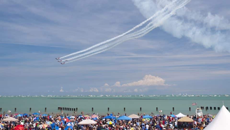 These Are The Best Places To Watch The Chicago Air And Water Show