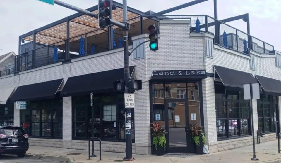 A Gorgeous New Rooftop Patio Just Open In Ravenswood Serving American Classics And Craft Beer