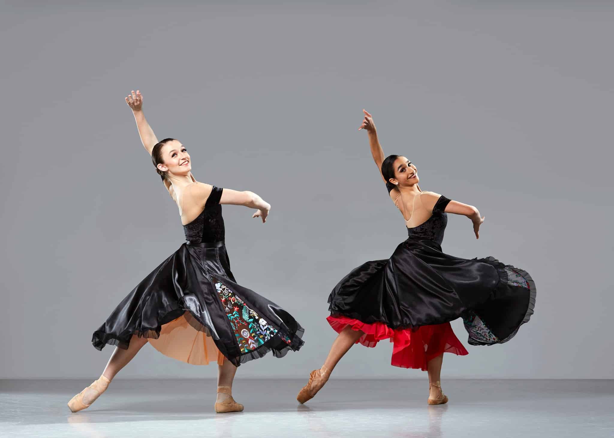 Two dancers posing