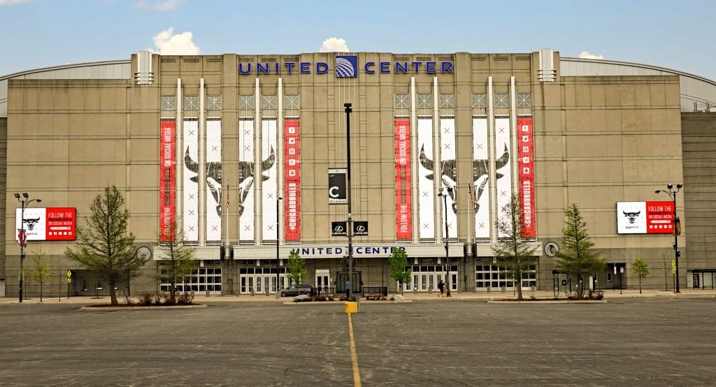 The exterior of the United Center