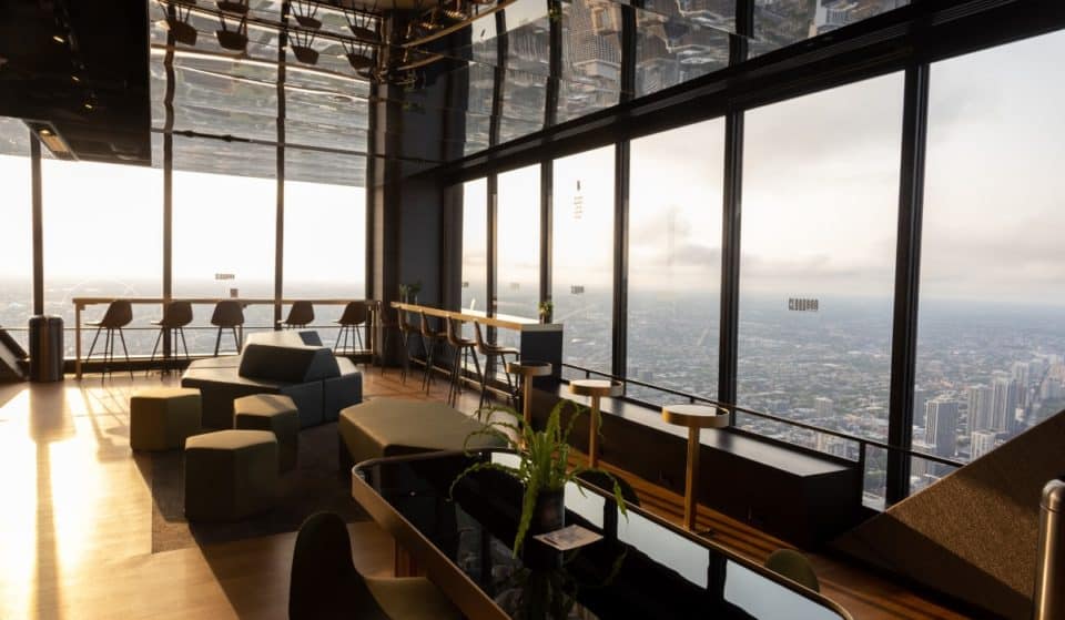 360 Chicago’s CloudBar Offers Craft Cocktails 1,000ft Above Chicago