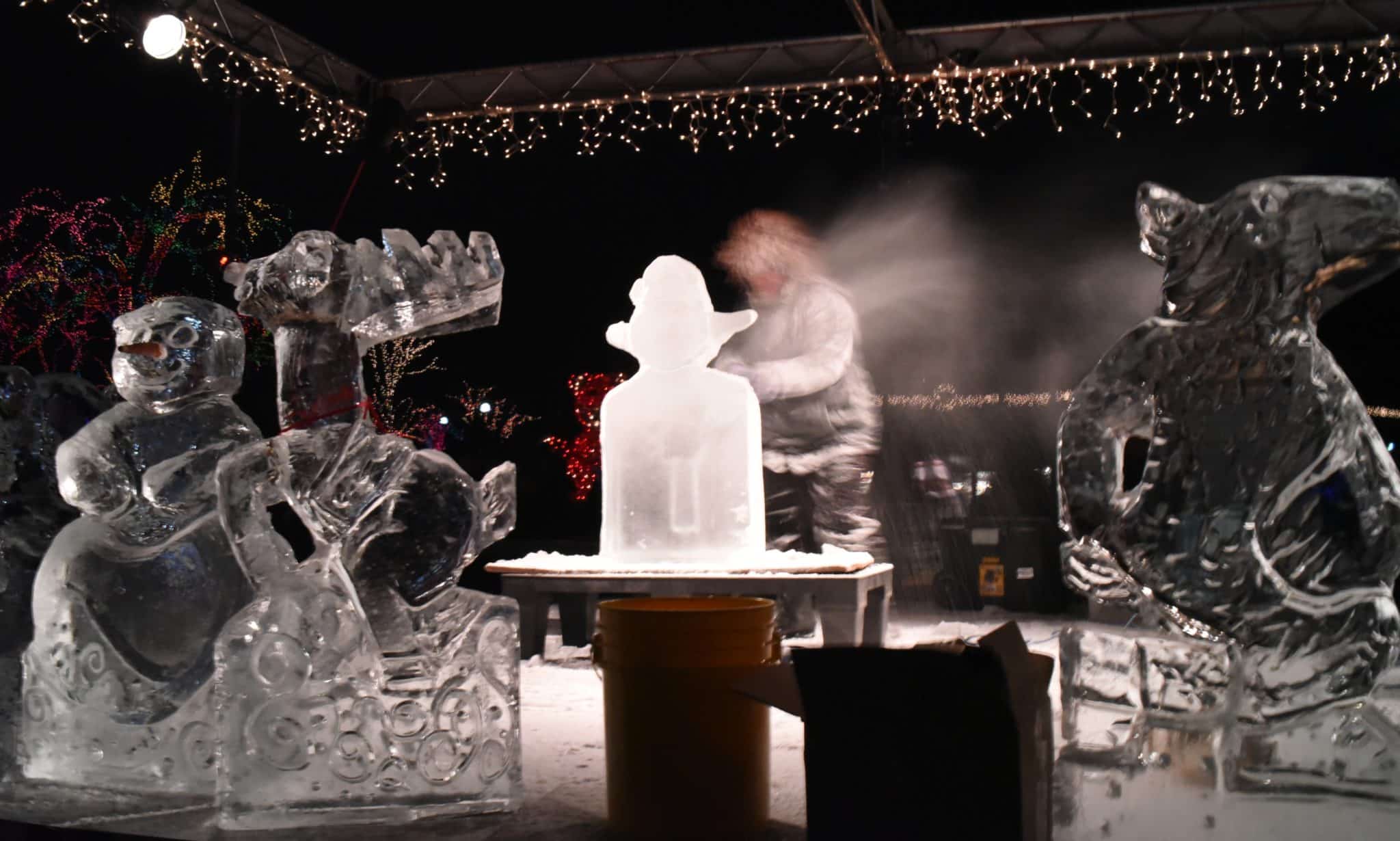 Ice Sculpture demonstration presentation show at Zoo Lights, Lincoln Park Zoo, Chicago, IL, December 13th, 2017