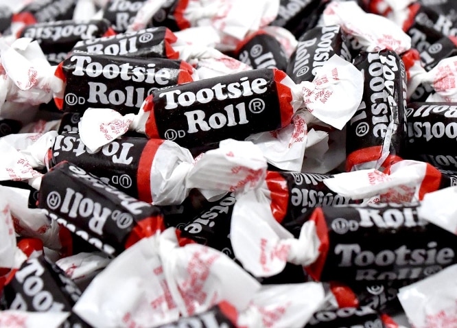 Tootsie rolls in a pile