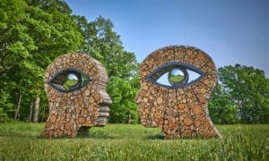 Image of the “Oculus” sculpture at the Morton Arboretum in Chicago for the new "Of the Earth" exhibition
