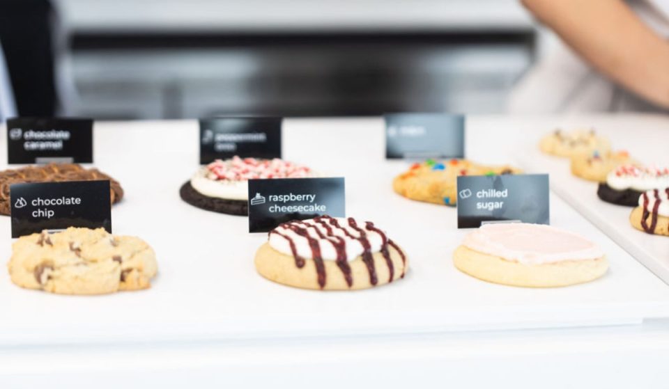 Crumbl Cookies Has Officially Set Up Shop In Lincoln Park Offering Curbside Pickup