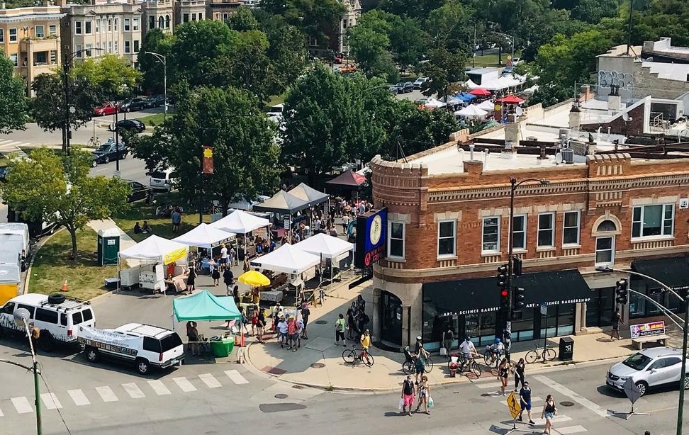 Image of the Logan Square Farmers Market in Chicago pictured from above