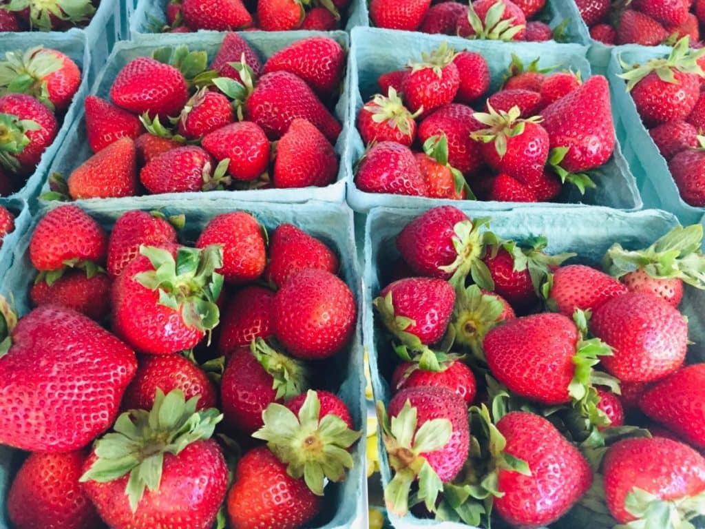 A Stunning Strawberry Festival Returns To Windy Acres Farm This Month