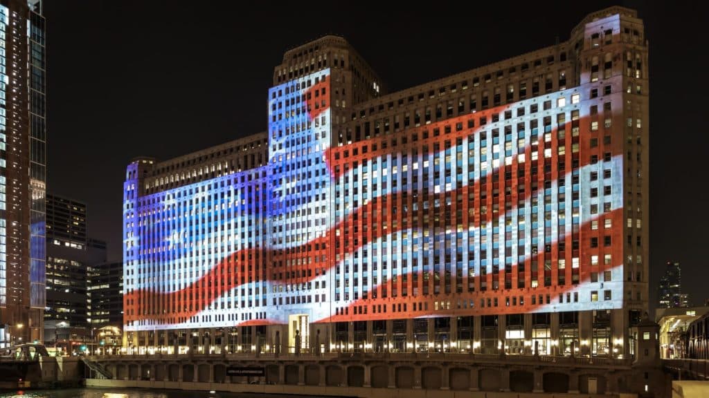 Image of the Independence Day Art on theMart projections on the Merchandise Mart in Chicago